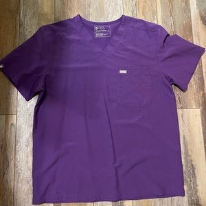Men’s Figs Scrub Top. Worn Once